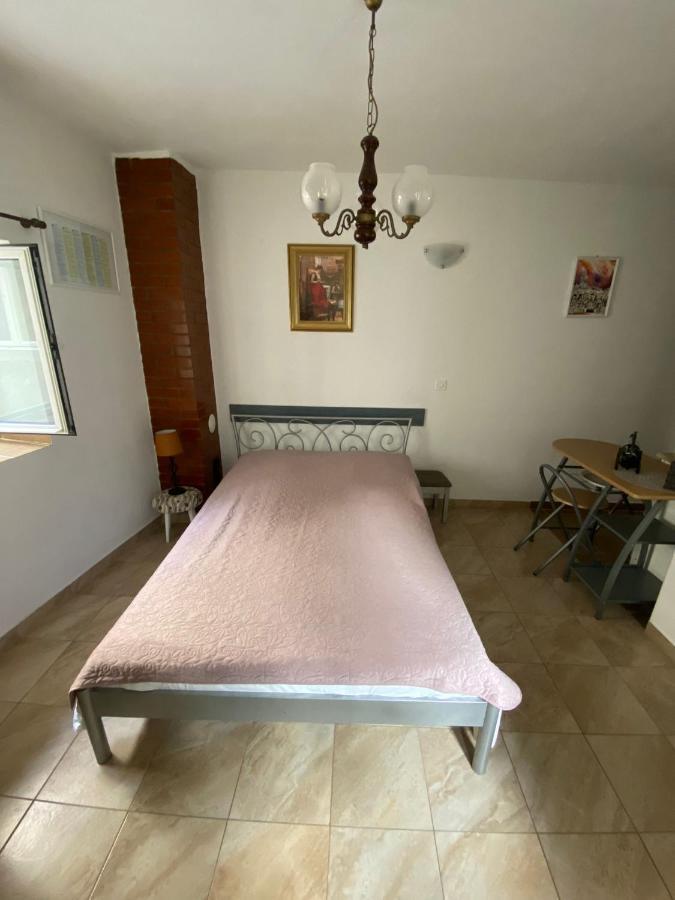 Mate Apartments Kaštela Buitenkant foto
